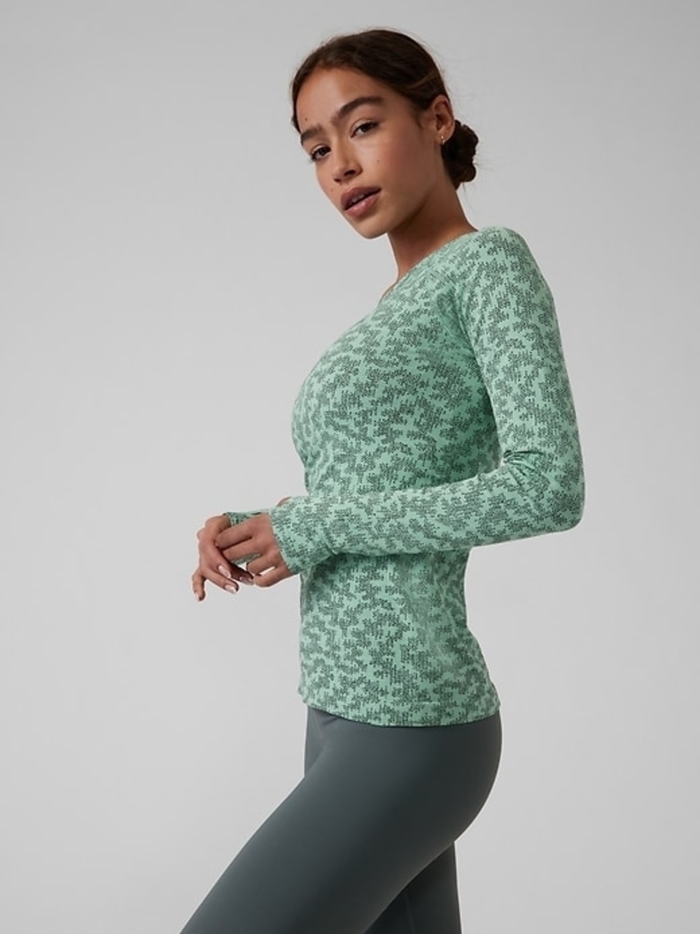 Athleta Momentum Seamless Long Sleeve Top in Winterfrost Women's Size Small